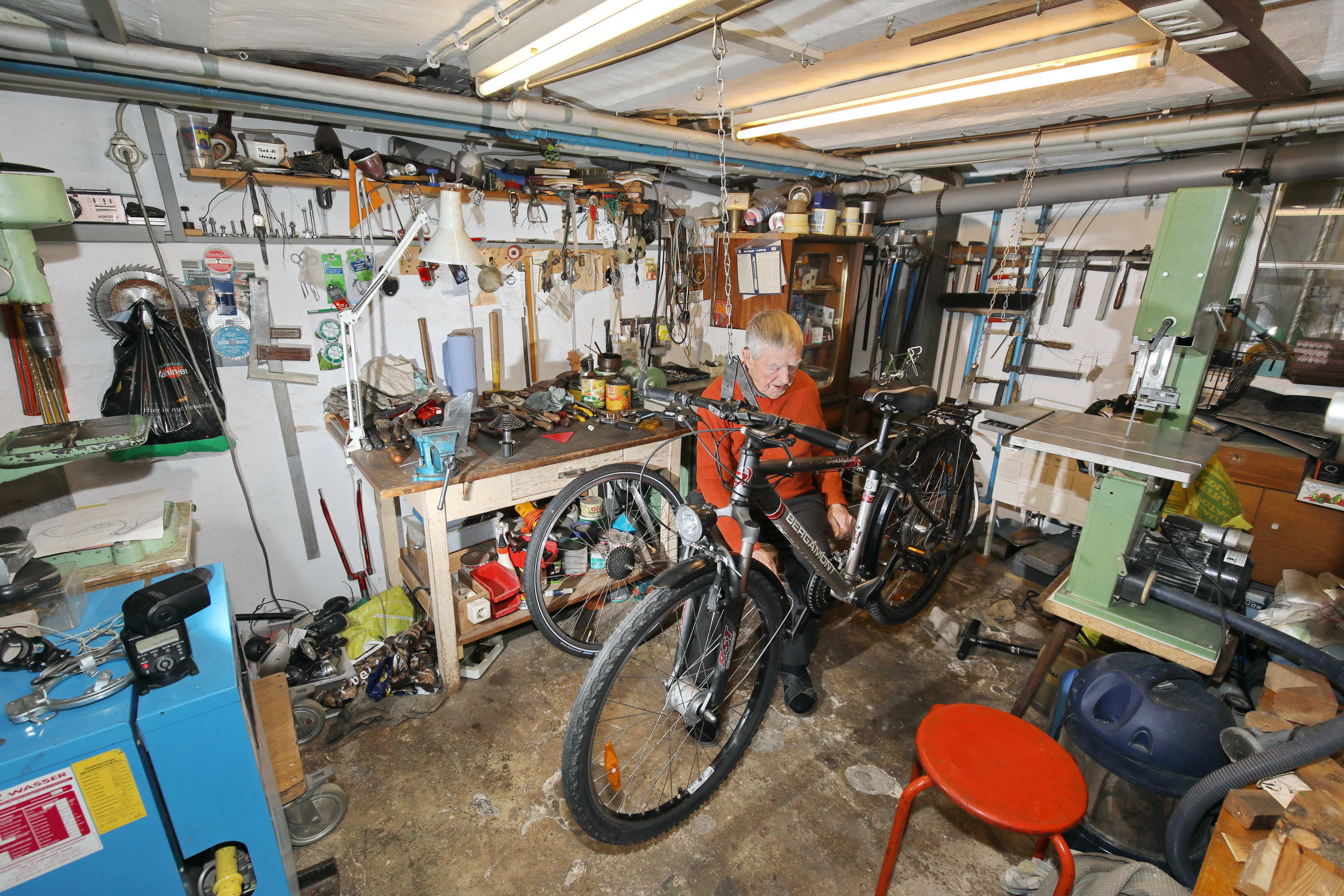 Fahrrad Reparatur Werkstatt In Der Nähe Fahrrad-Werkstatt